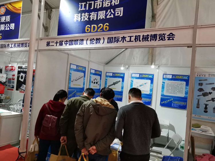 TIWINOK国产成人精品午夜福利APP.jpg TIWINOK国产成人精品午夜福利APP.jpg